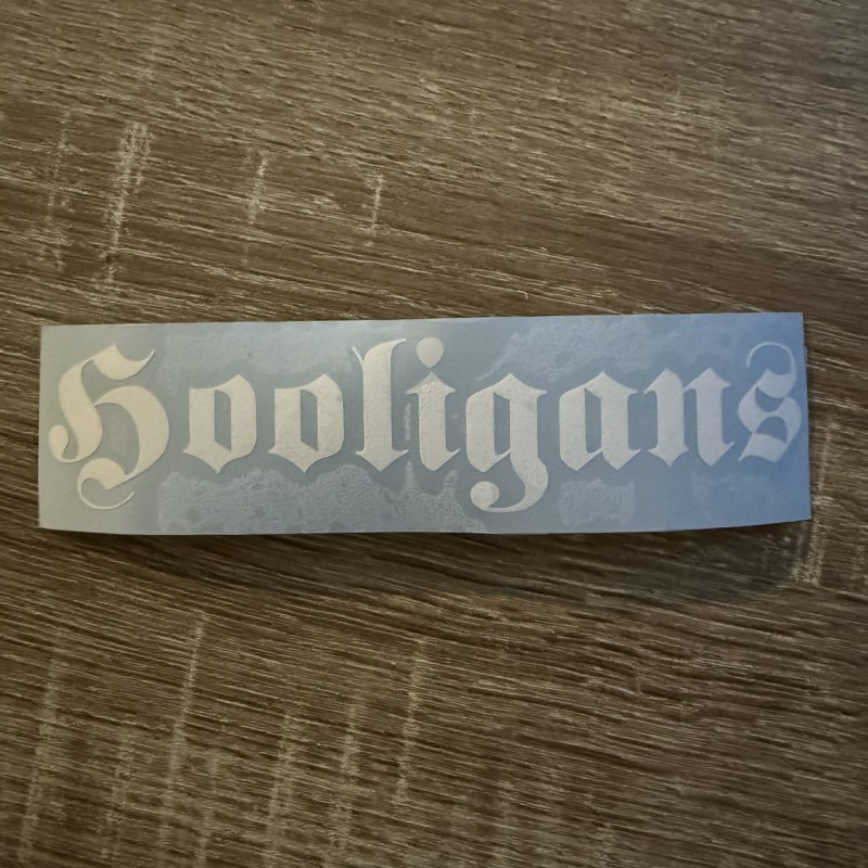 Naklejka samochodowa HOOLIGANS napis