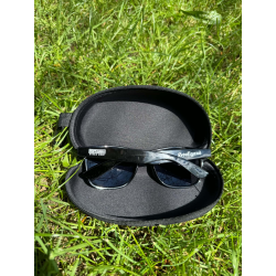 Okulary przeciwsłoneczne HOOLIGANS + etui