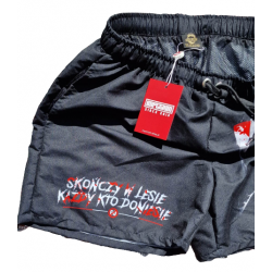 Krótkie spodenki SKOŃCZY W LESIE KAŻDY KTO DONIESIE