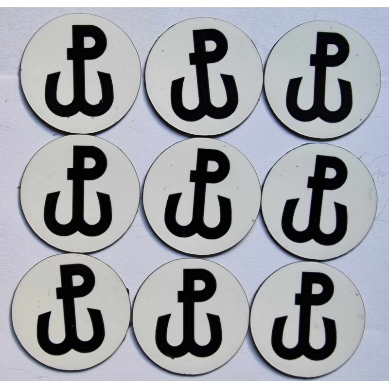 Magnes POLSKA WALCZĄCA biały