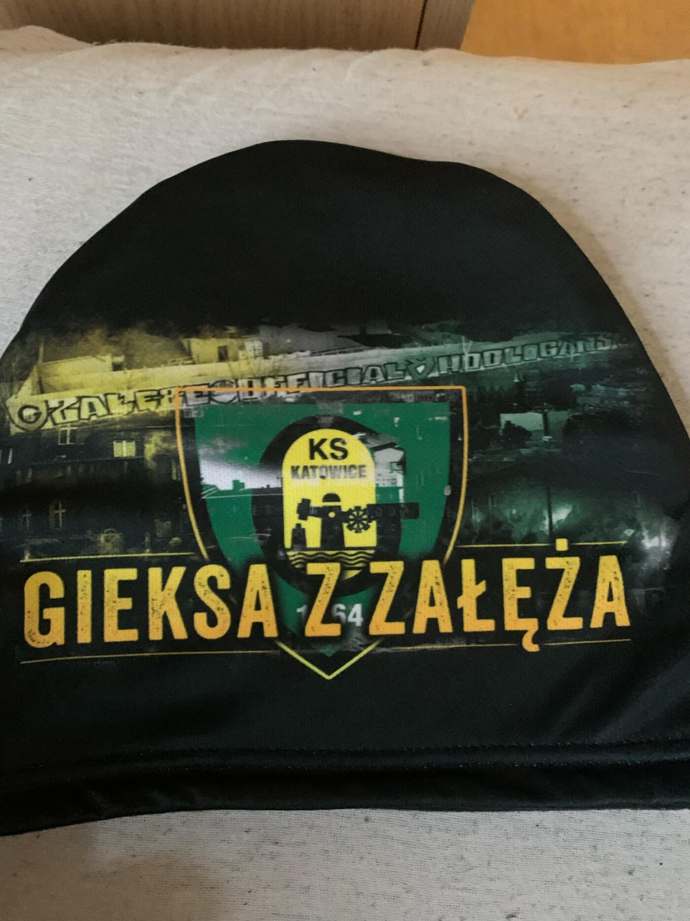 Czapki zimowe produkowane przez Imperium Produkcja
