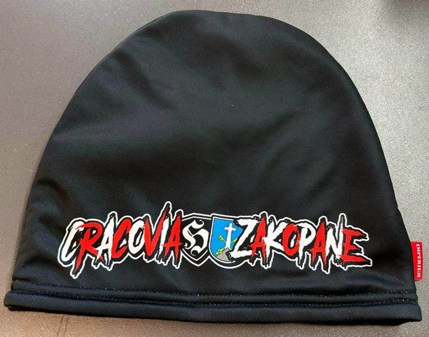 Czapki zimowe produkowane przez Imperium Produkcja