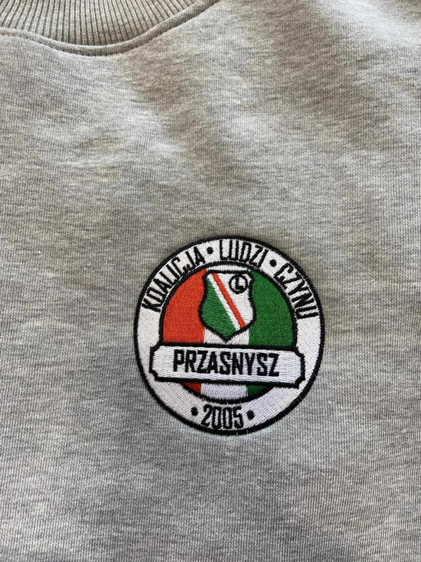 Bluzy produkowane przez Imperium Produkcja