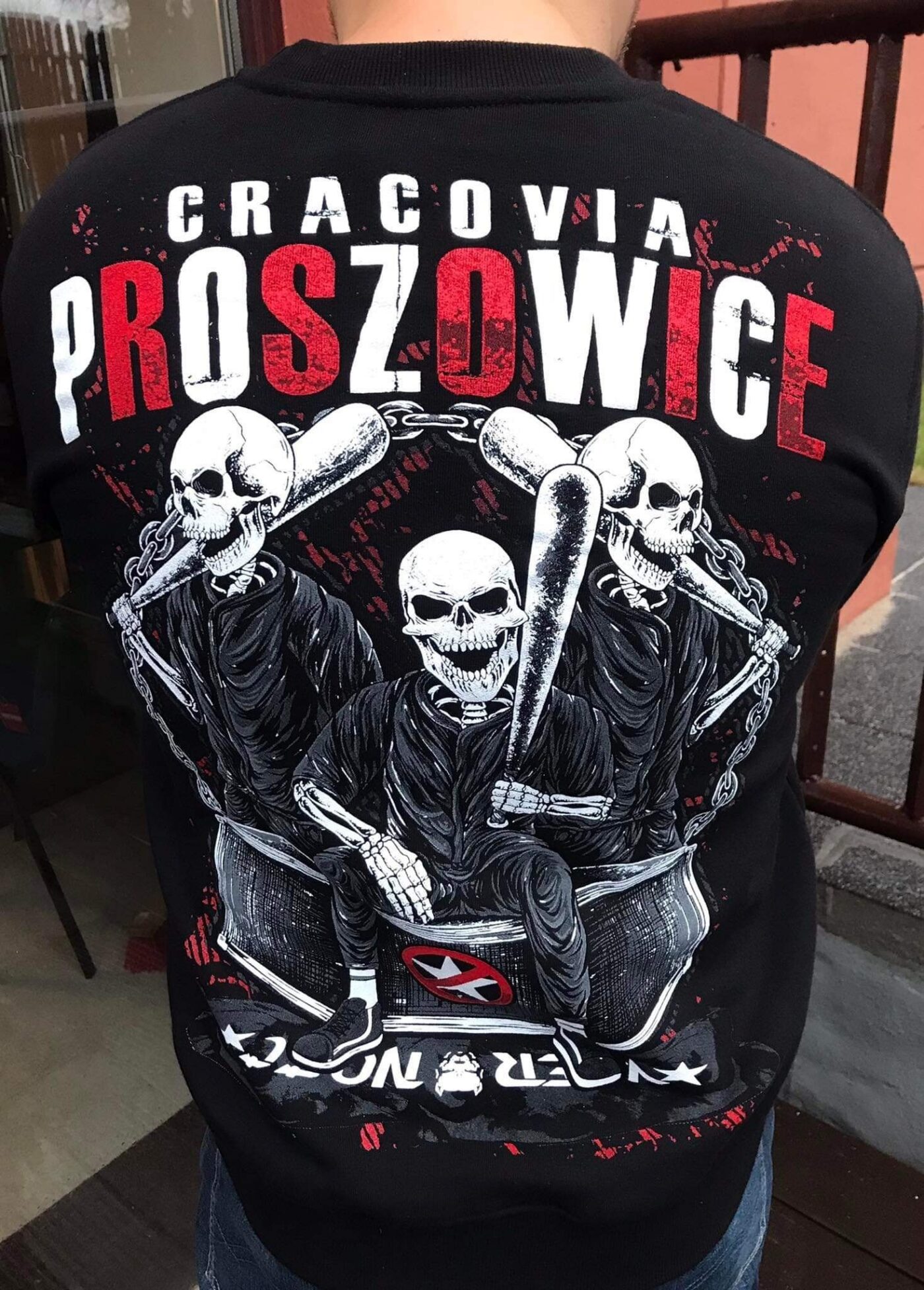 Bluzy na zamówienie - przykład produkcji