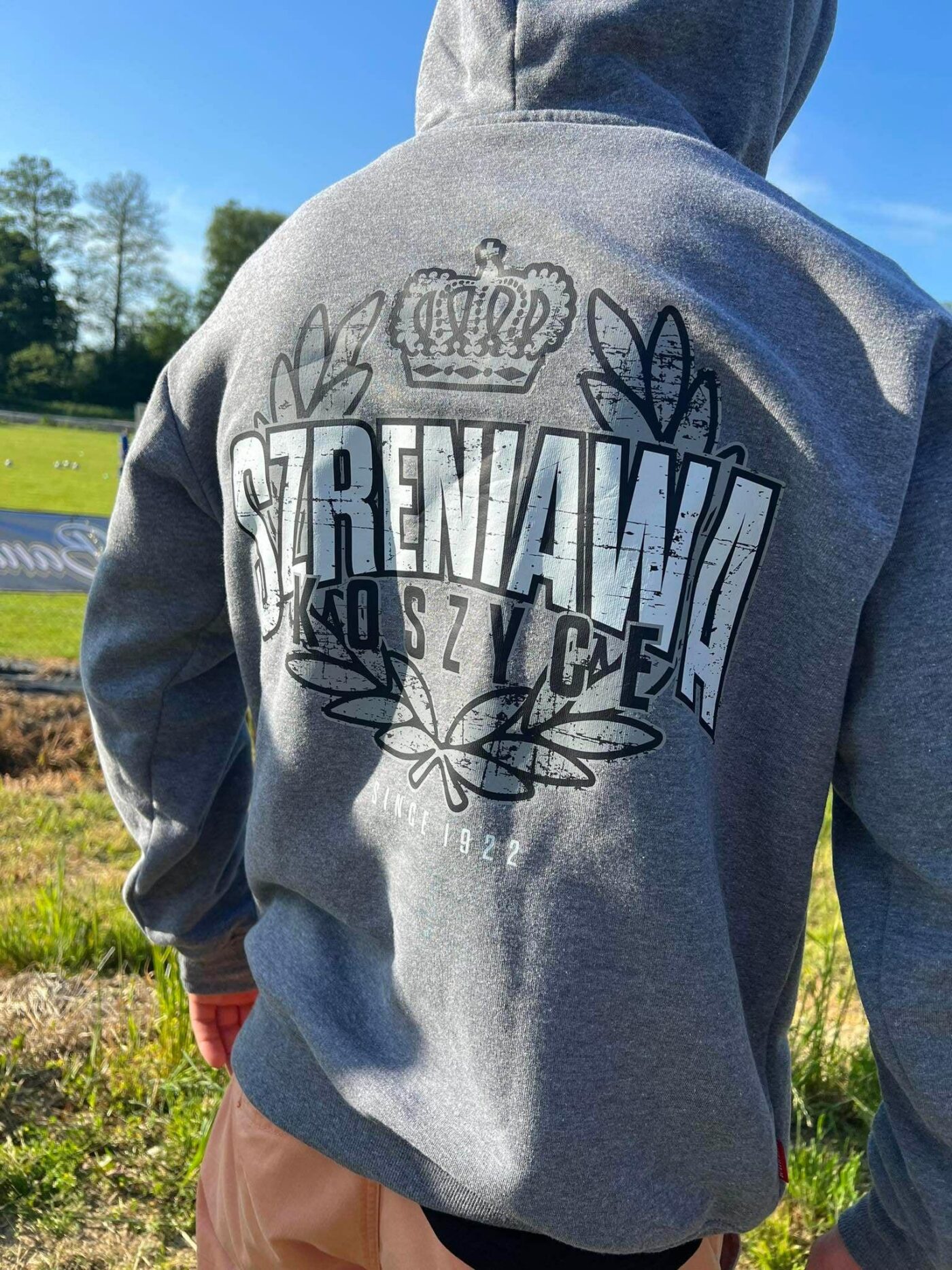 Bluzy - przykład personalizacji i wykonania
