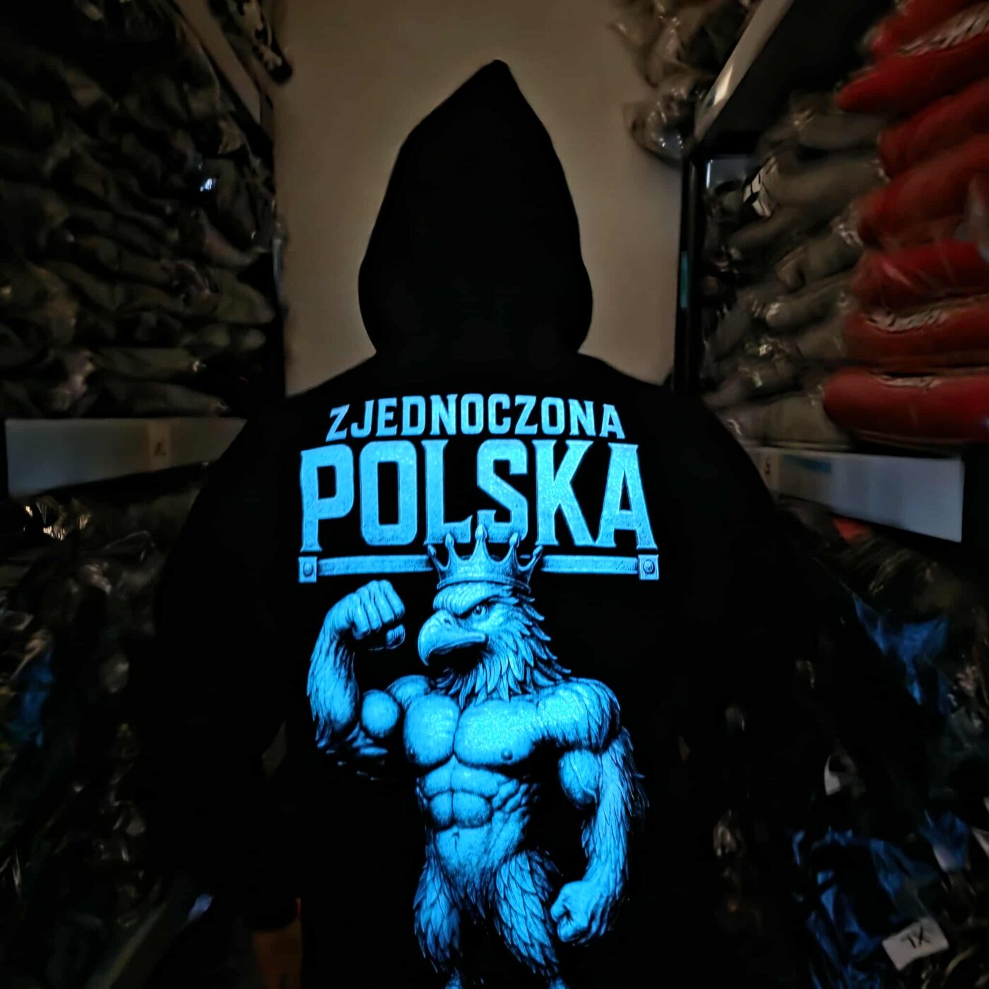 Produkcja bluzy - wybrane wykonanie