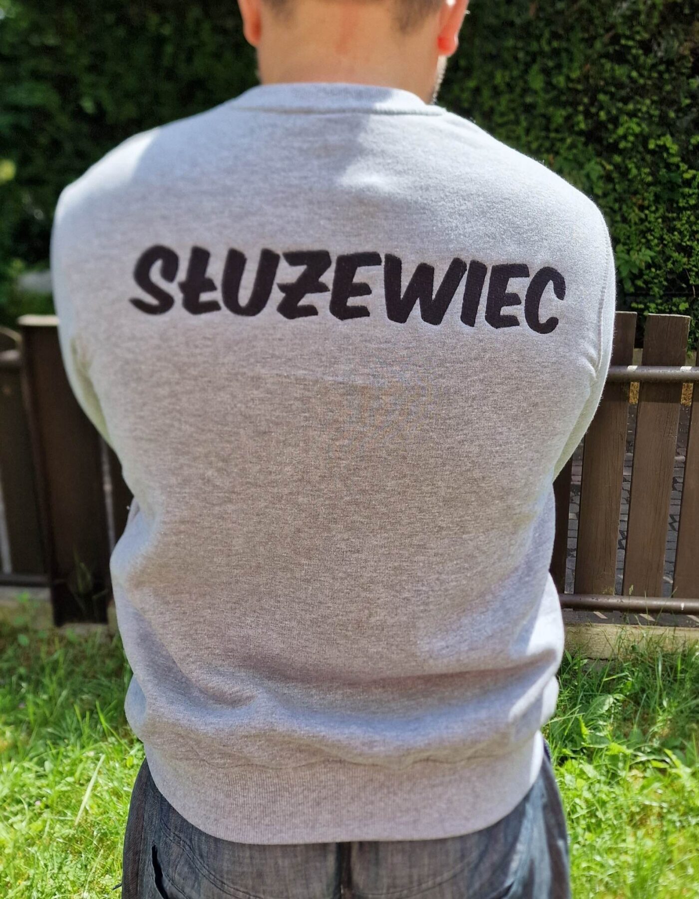 Bluzy - przykład personalizacji i wykonania