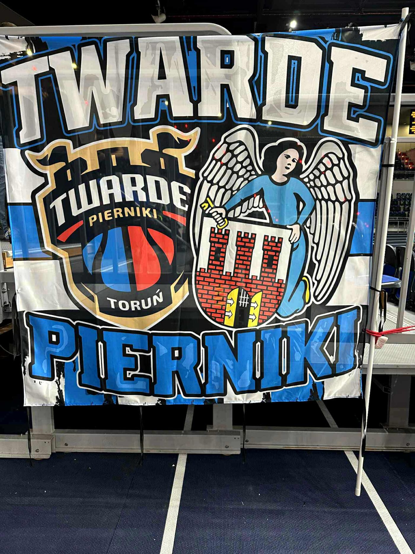 Produkcja flagi - wybrane wykonanie
