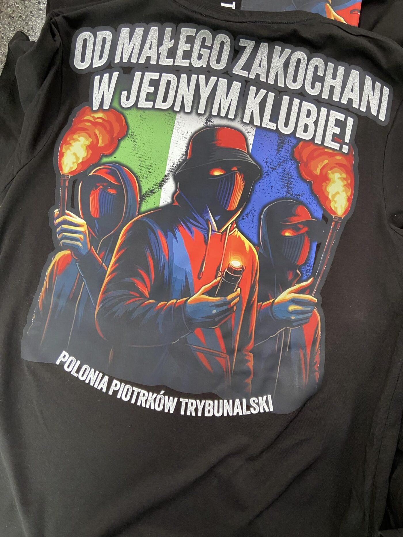 Produkcja koszulki - wybrane wykonanie