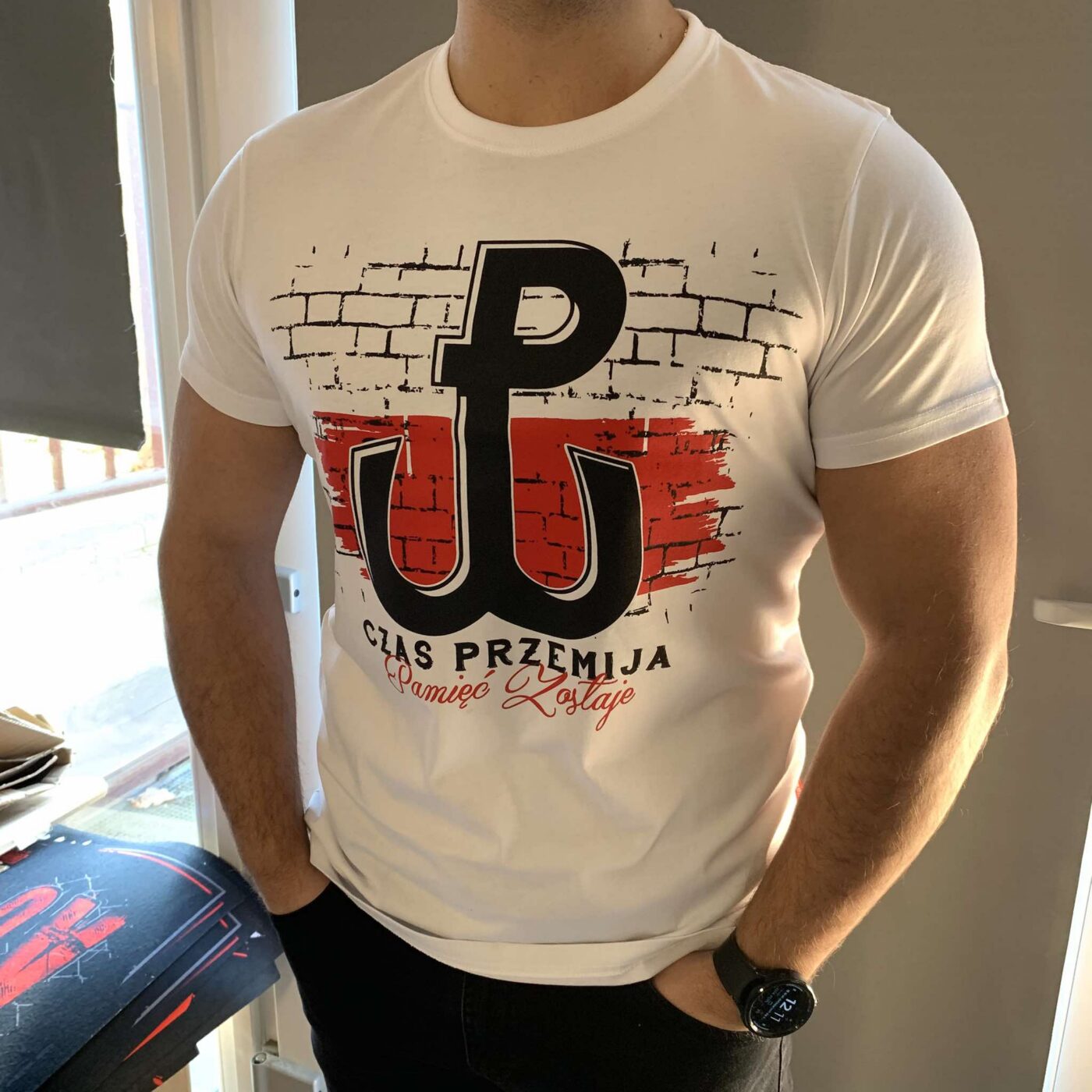 Koszulki produkowane przez Imperium Produkcja