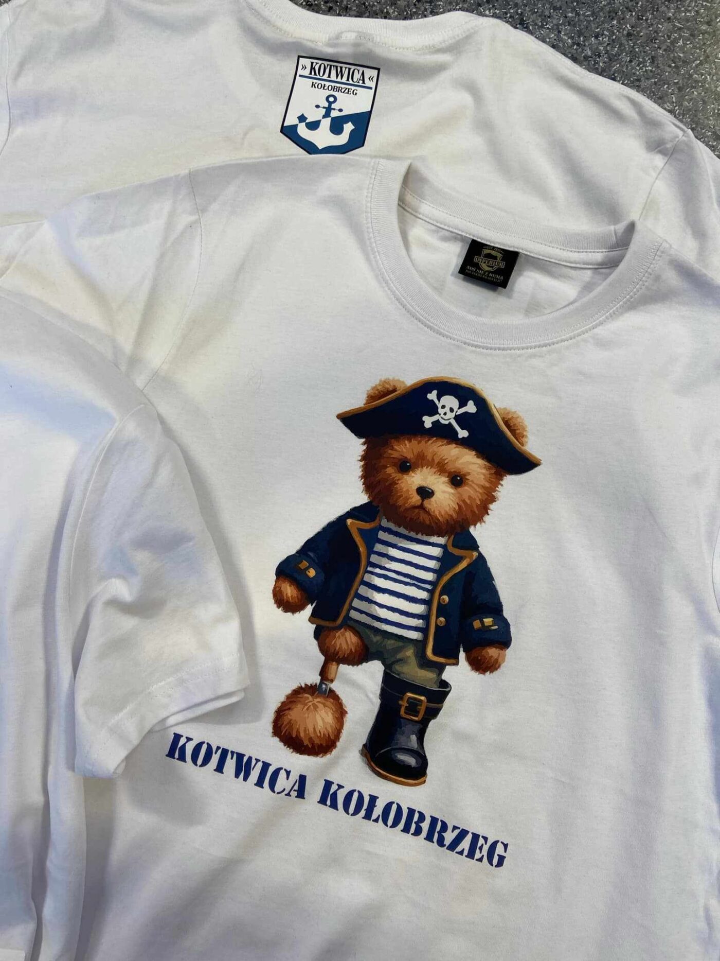 Koszulki produkowane przez Imperium Produkcja