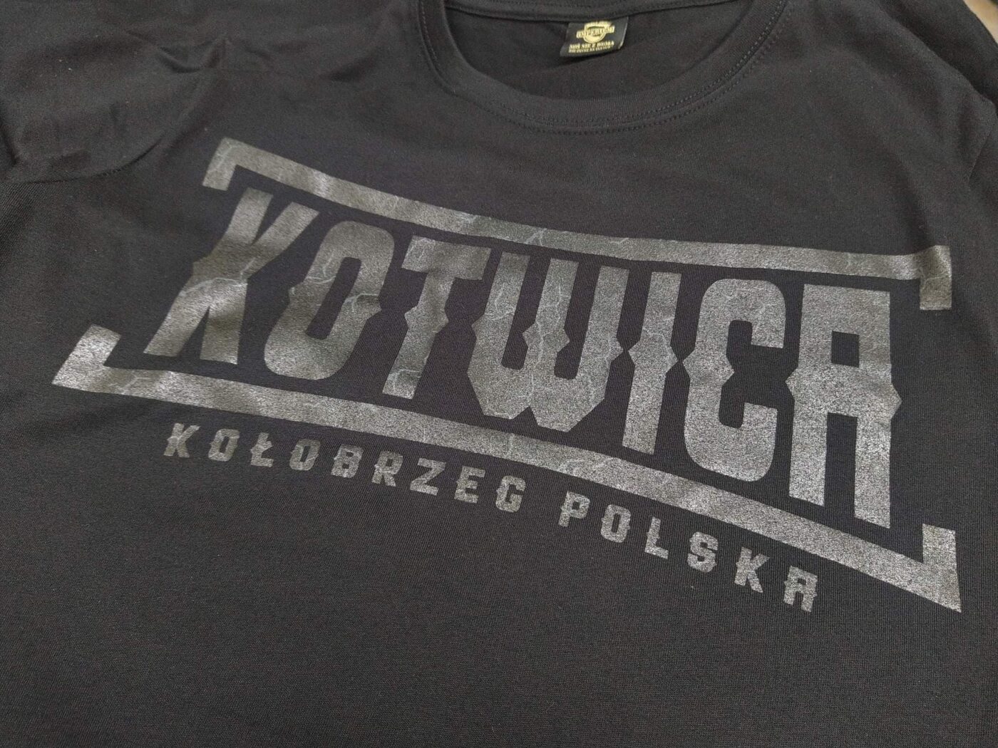 Koszulki produkowane przez Imperium Produkcja