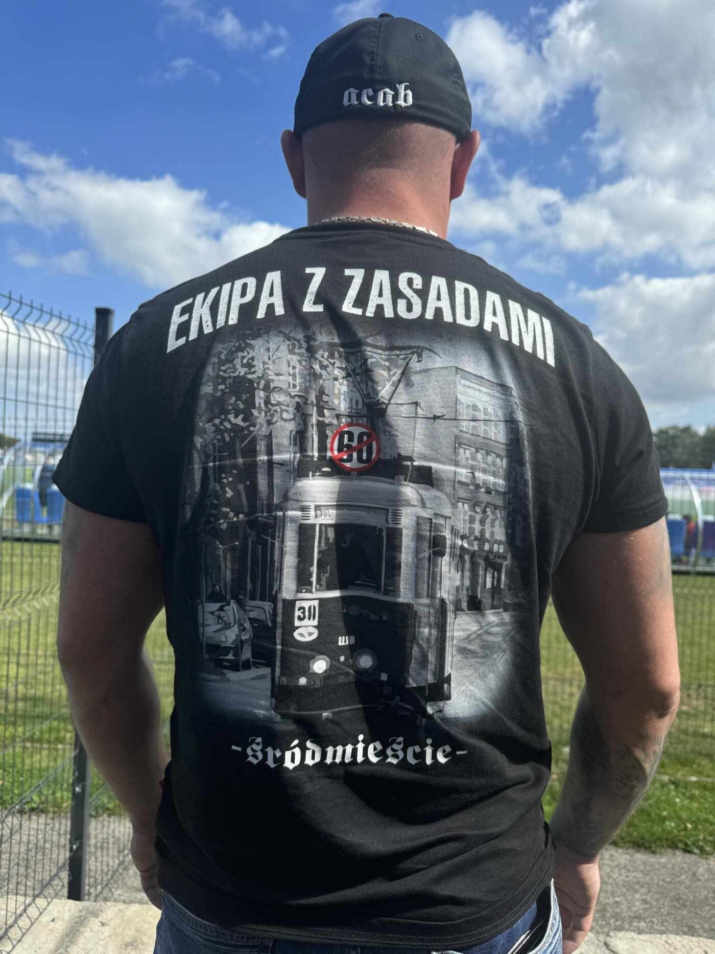 Koszulki - przykład personalizacji i wykonania