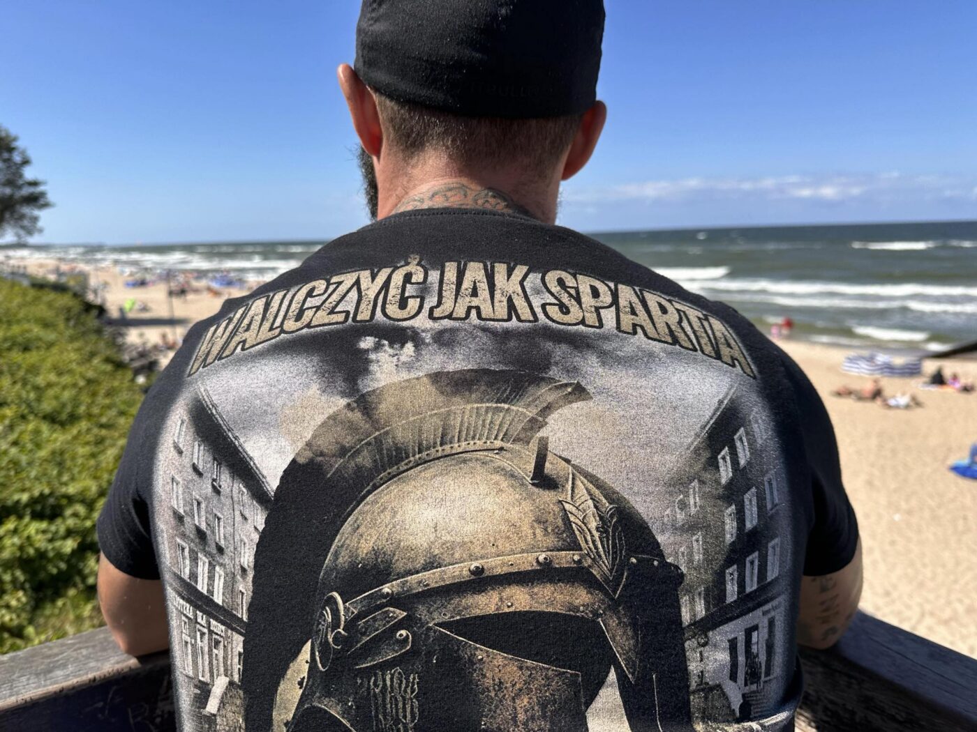 Koszulki produkowane przez Imperium Produkcja