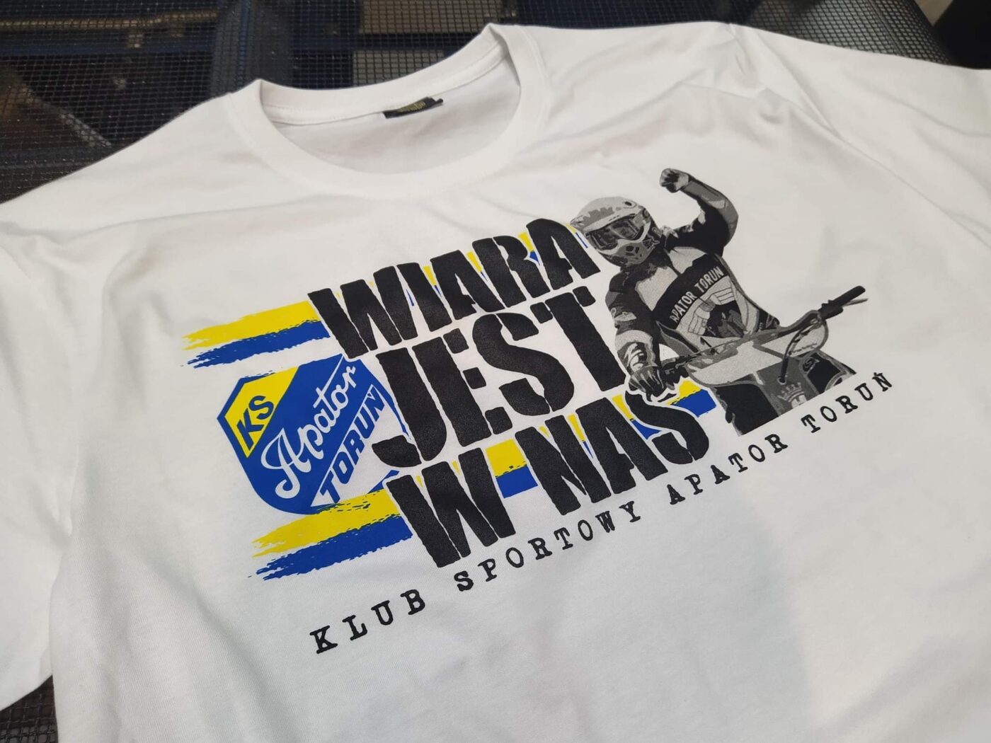 Produkcja koszulki - wybrane wykonanie