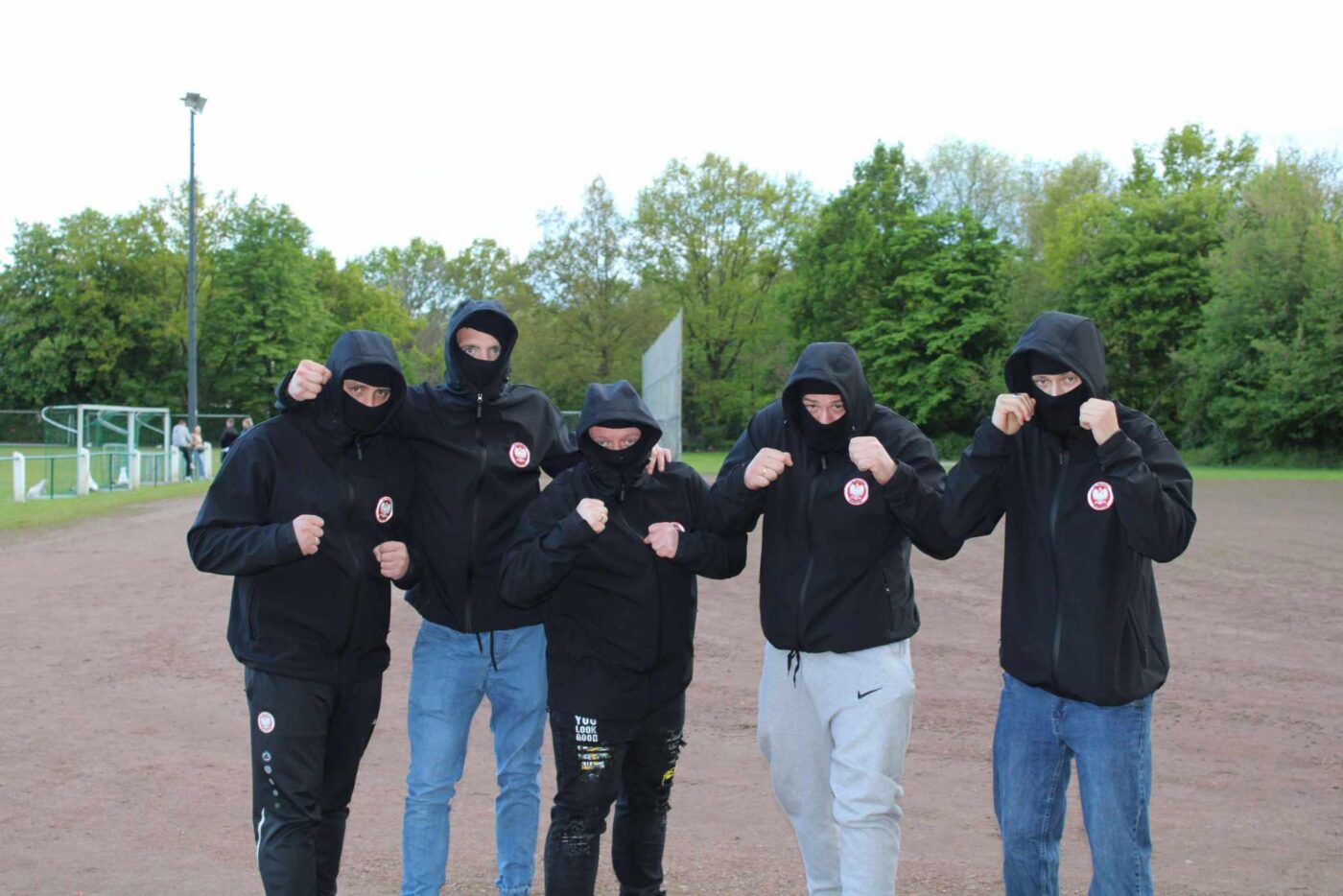 Produkcja kurtki - wybrane wykonanie