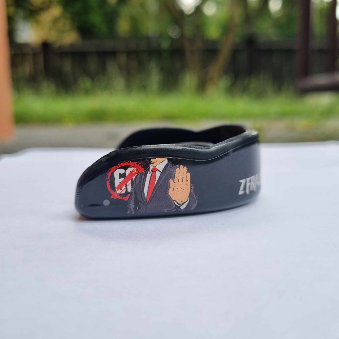 Ochraniacze na zęby - przykład personalizacji i wykonania