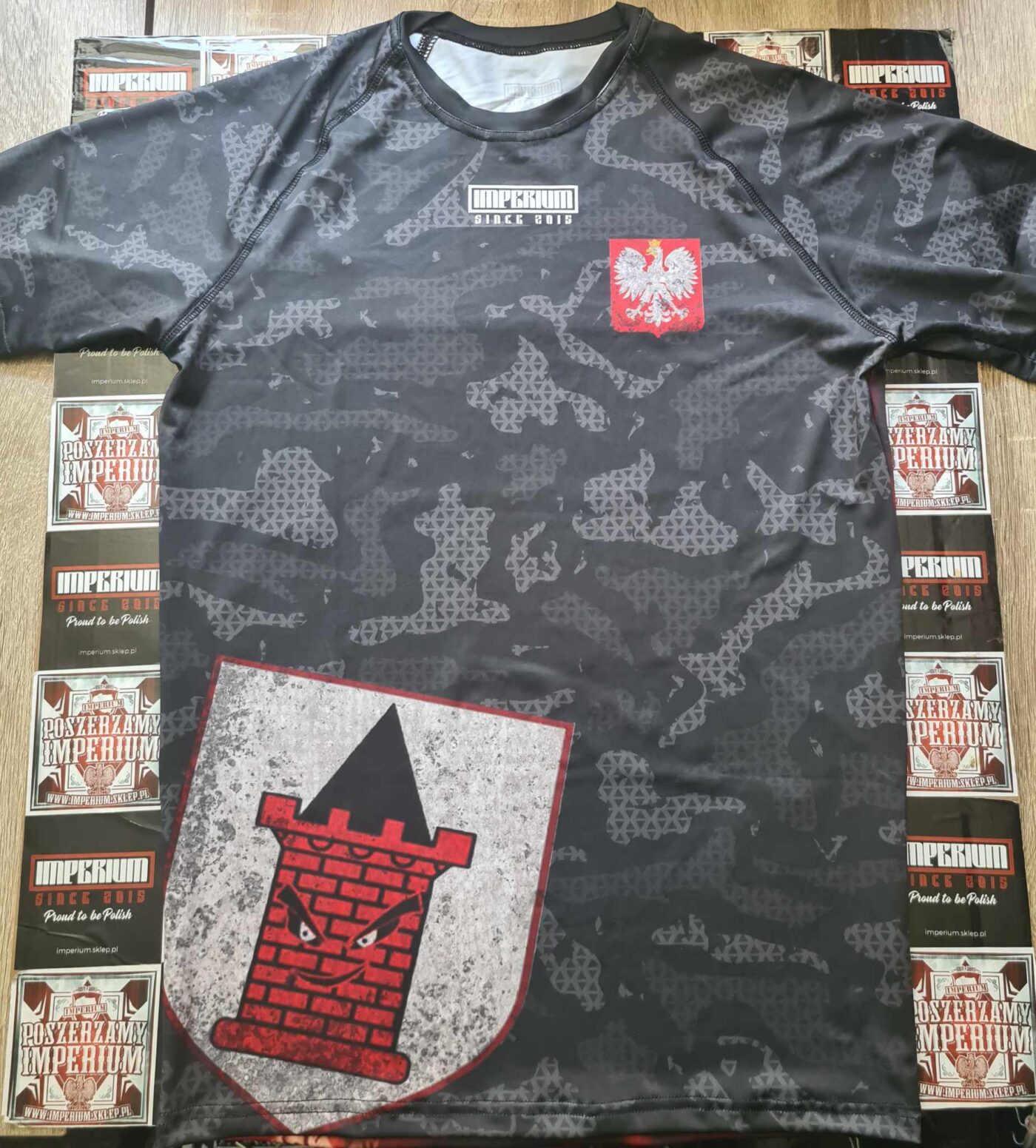 Rashguardy produkowane przez Imperium Produkcja